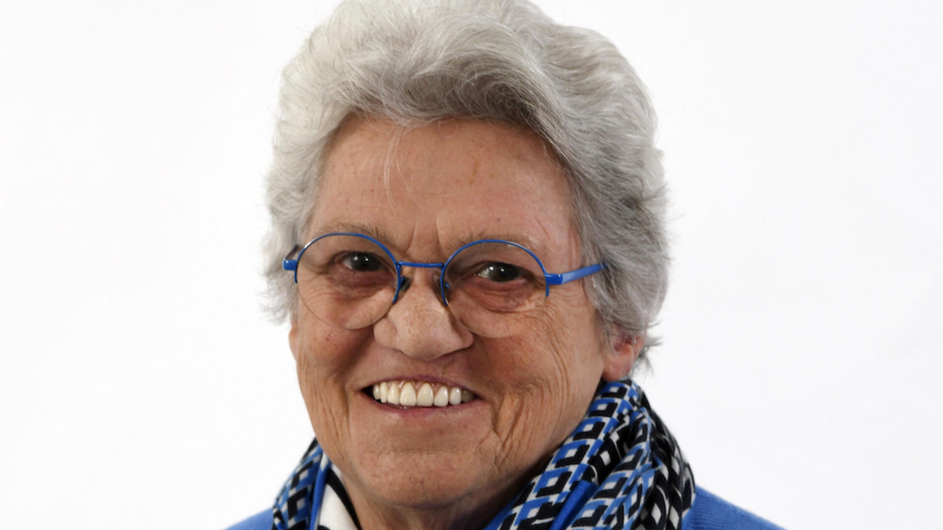 Leny van den Heuvel